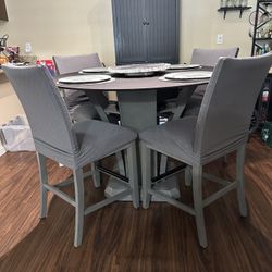 dinning table