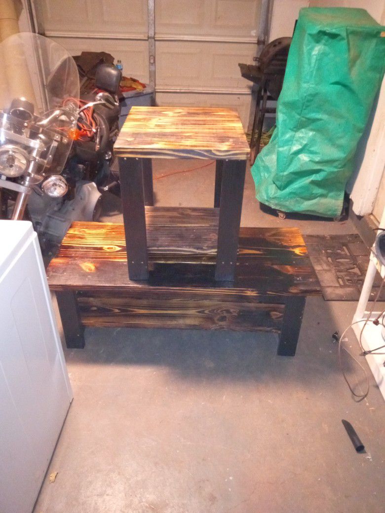 handcrafted burntwood with varnish coffee table with matching end table