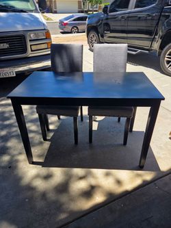 DINNER TABLE