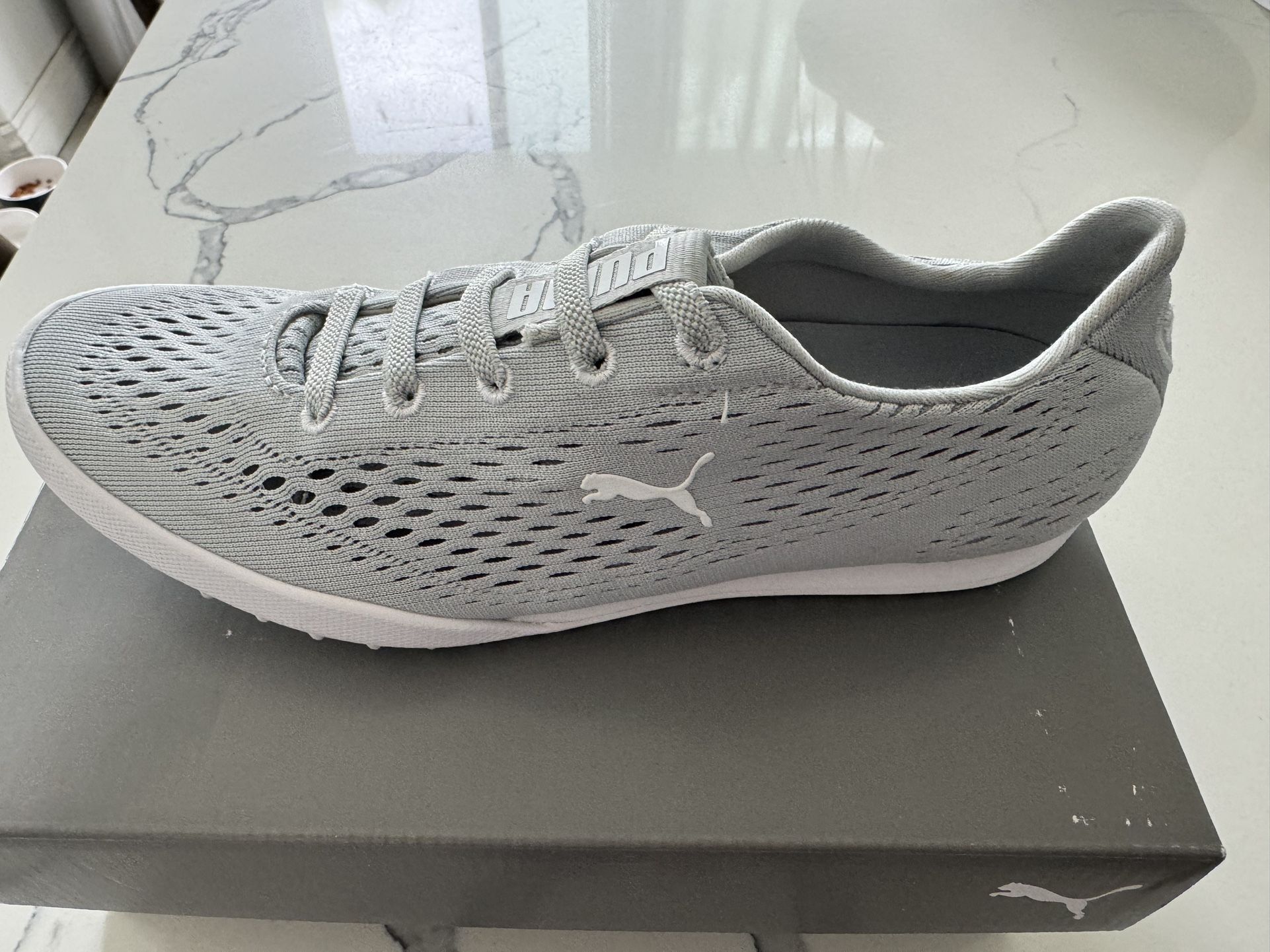 Women’s puma SZ 7 Golf Shoe-brand New