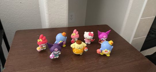 Hello Kitty Figures