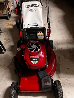 190cc craftsman self propelled mowercomes with bag works well low hours
