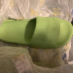 Adidas Adilette 22 Size 10