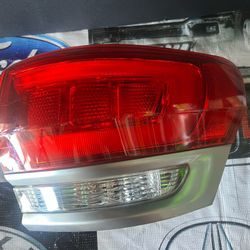 14 17 20 Jeep grand cherokee led tail light chrome satin 