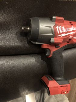 Milwaukee impact wrench