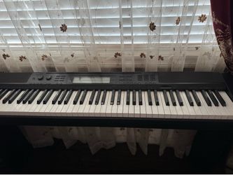 Casio ( CS-43P) Electronic Keyboard
