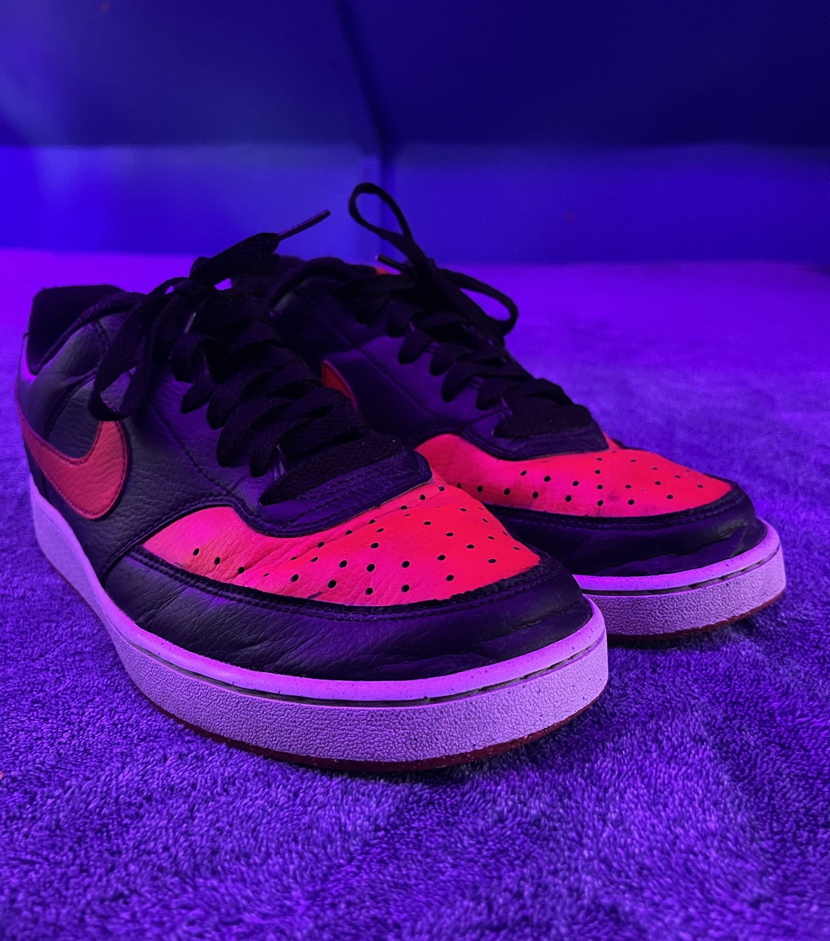 Black & Red Nike Air Force 1