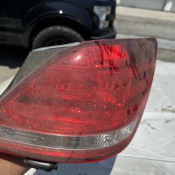 2007 Toyota Avalon Passenger Headlight