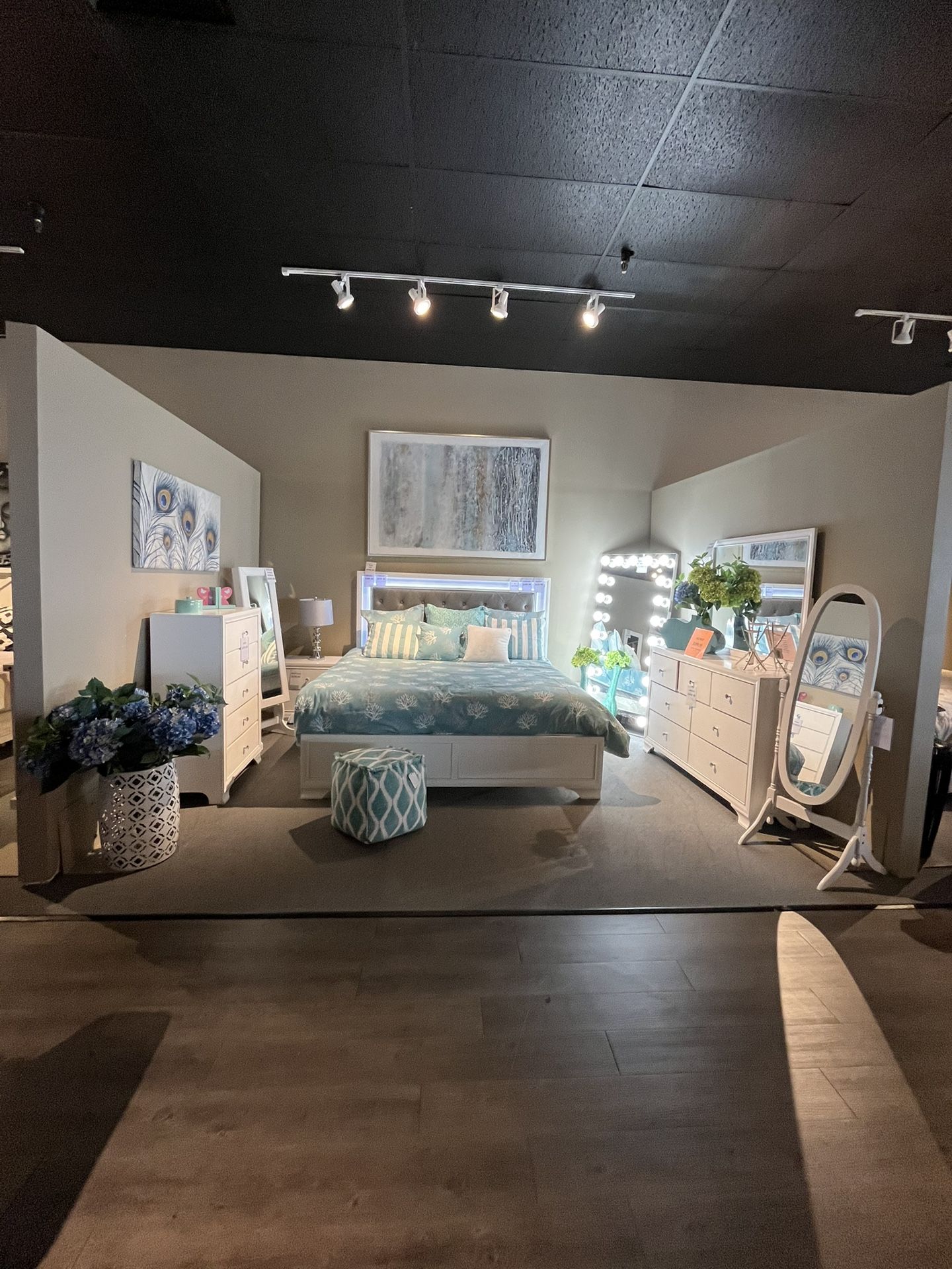King Bed, Dresser, Mirror And Nightstand