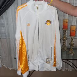 Rare 2009 Vintage Lakers Sweater 