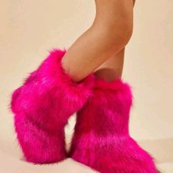 Brand New Fuzzy Boots 9.5
