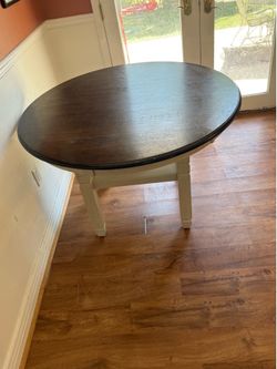 Kitchen table