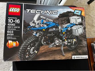 LEGO Technic BMW R 1200 GS Adventure #42063) -
