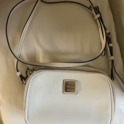 Dooney & Bourke Authenticated Sawyer White Saffiano Leather Crossbody Bag
