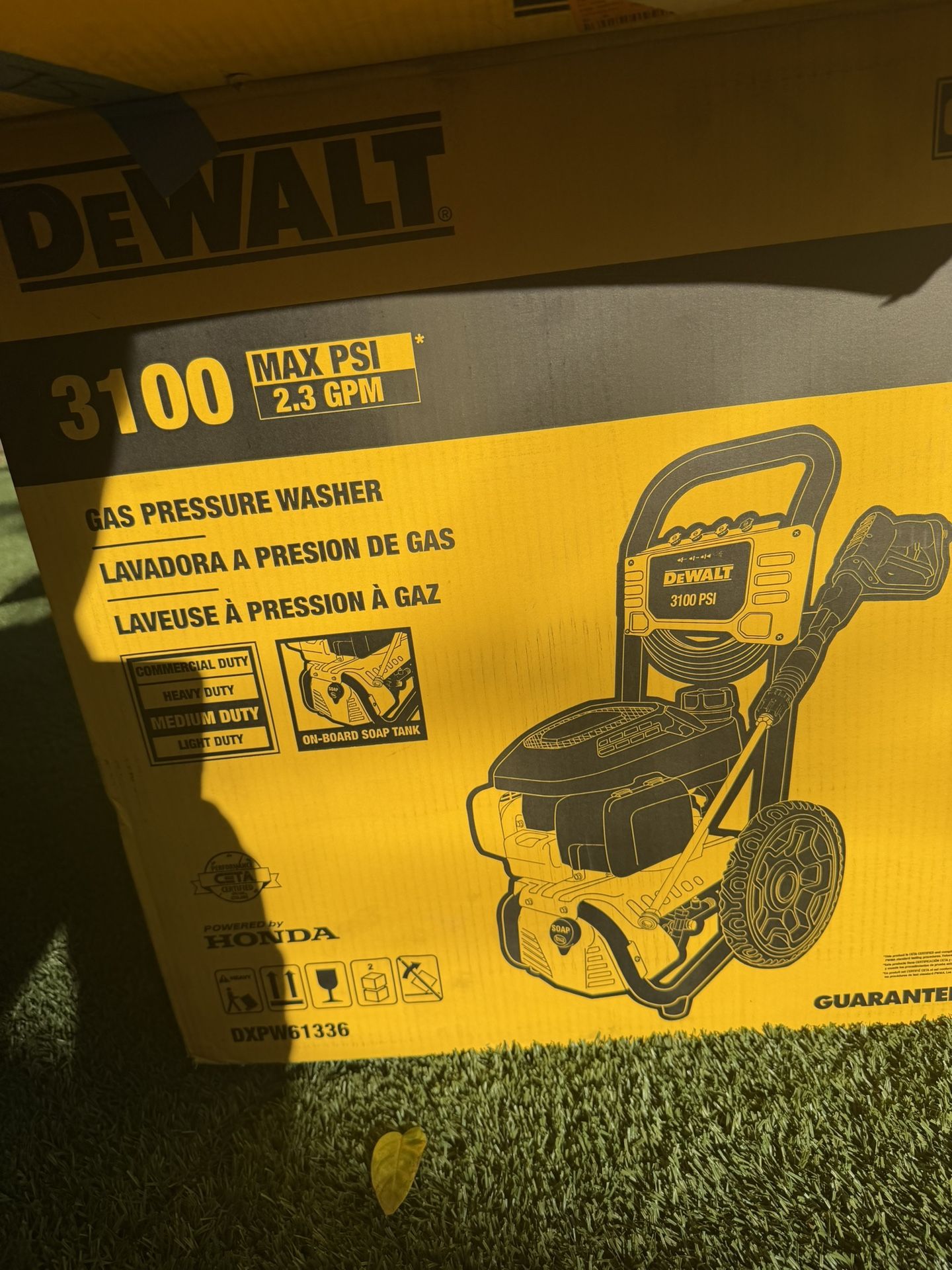 DEWALT 3100 PSI 2.3 GPM Cold Water Gas Pressure Washer with HONDA GCV170 Engine