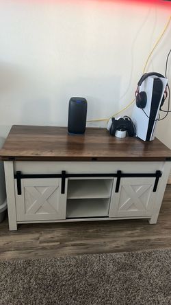 Farmhouse TV Stand with Sliding Barn Doors