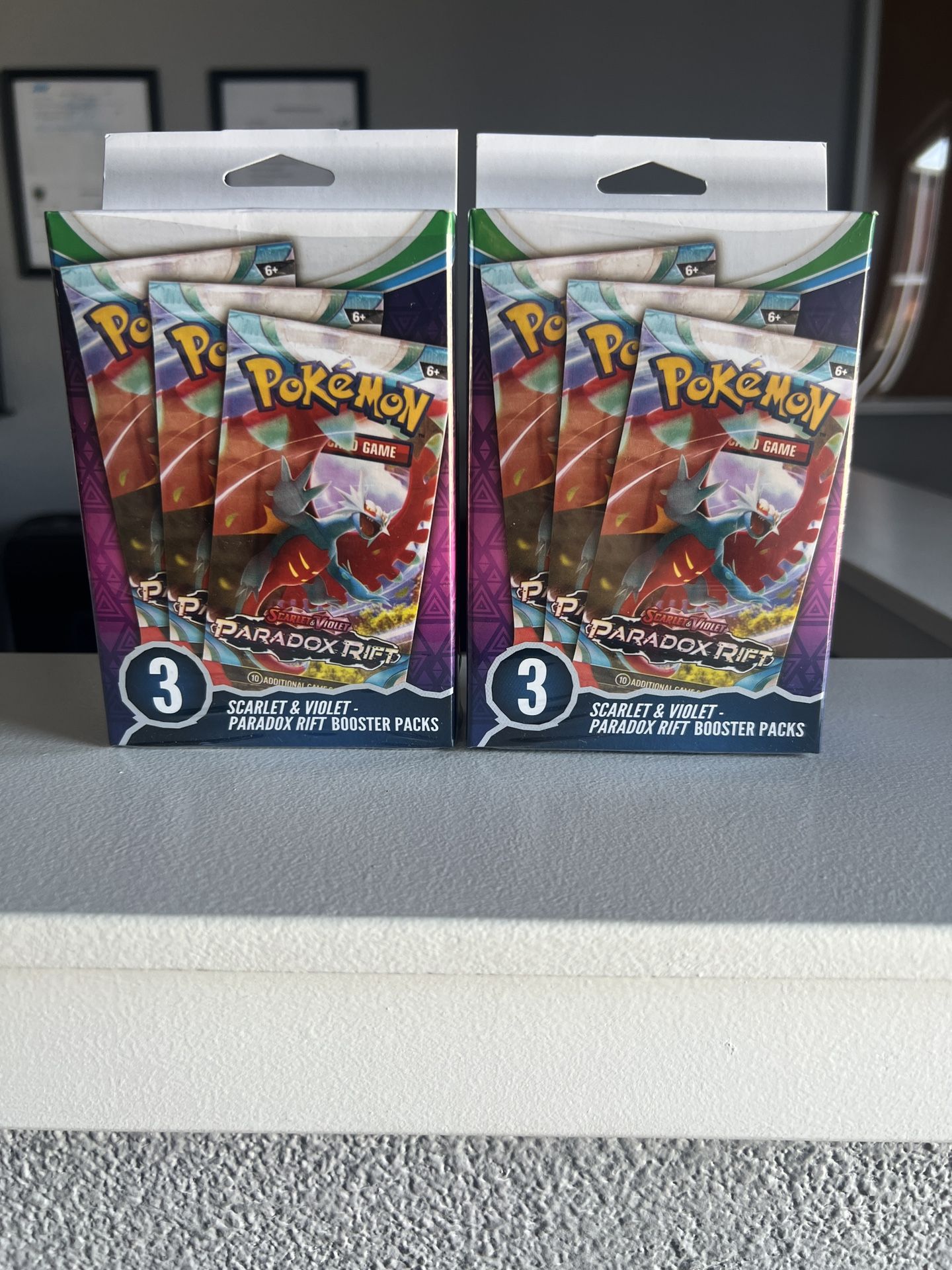 Pokemon Scarlet & Violet Paradox Rift 3 Booster Pack Hanger Box