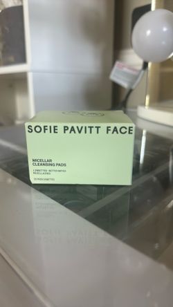 Sophie Pavitt micellar cleansing pads