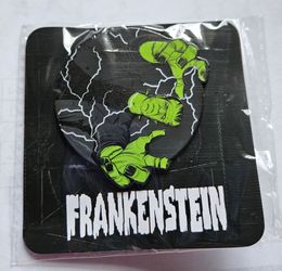Universal Monsters Frankenstein Metal Pin Loot Crate Exclusive 2022 NEW Sealed