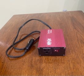 Car Power Inverter 150W with one outlet