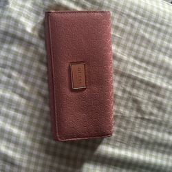 Guess Wallet 