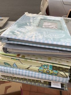 5 memory books brand new