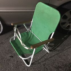 Like New Very Nice Portable Beach Chair Only $20 Firm