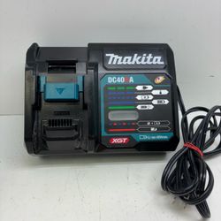 Makita 40v Fast Charger 21979528