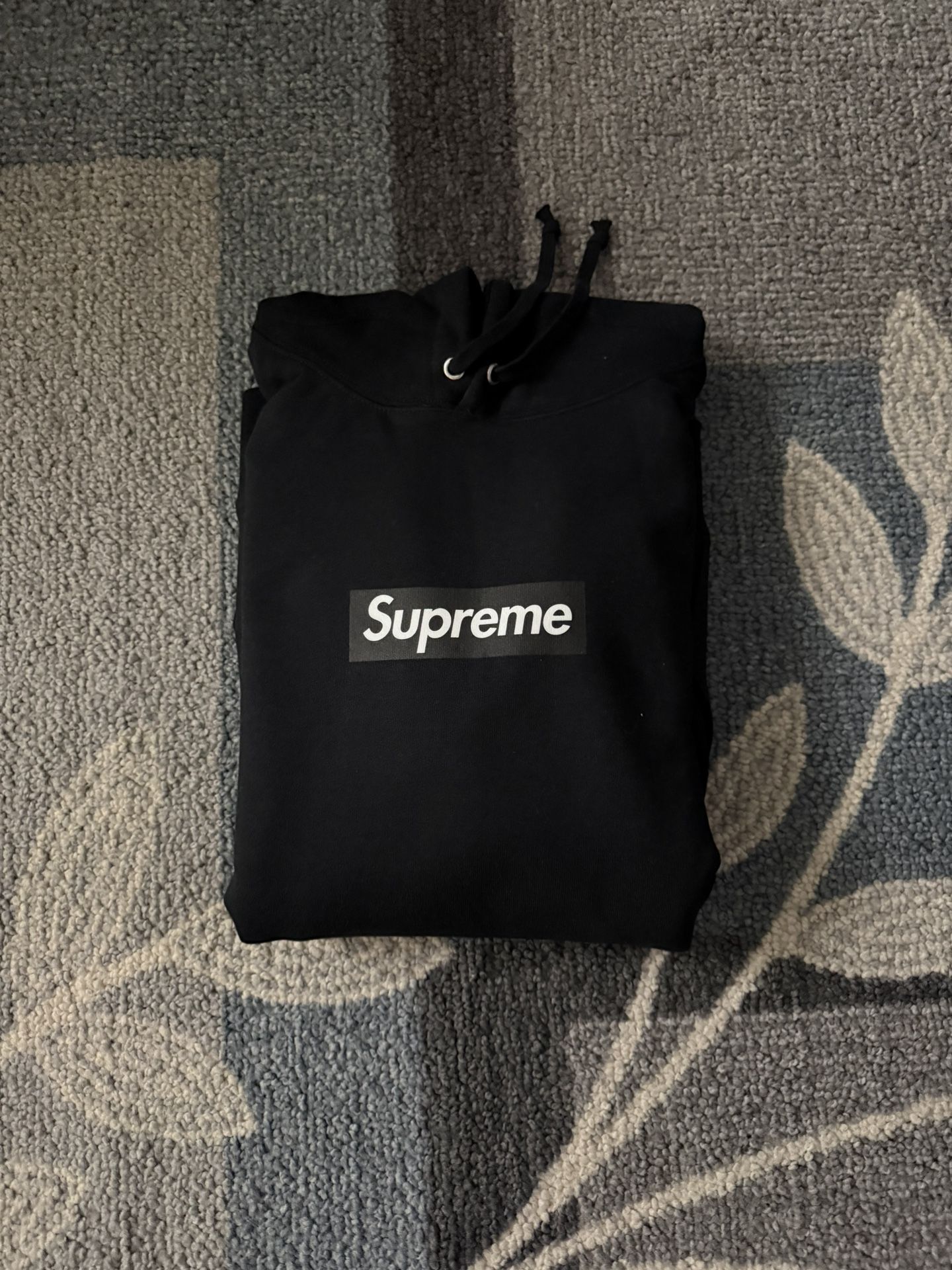 Black Supreme Hoodie
