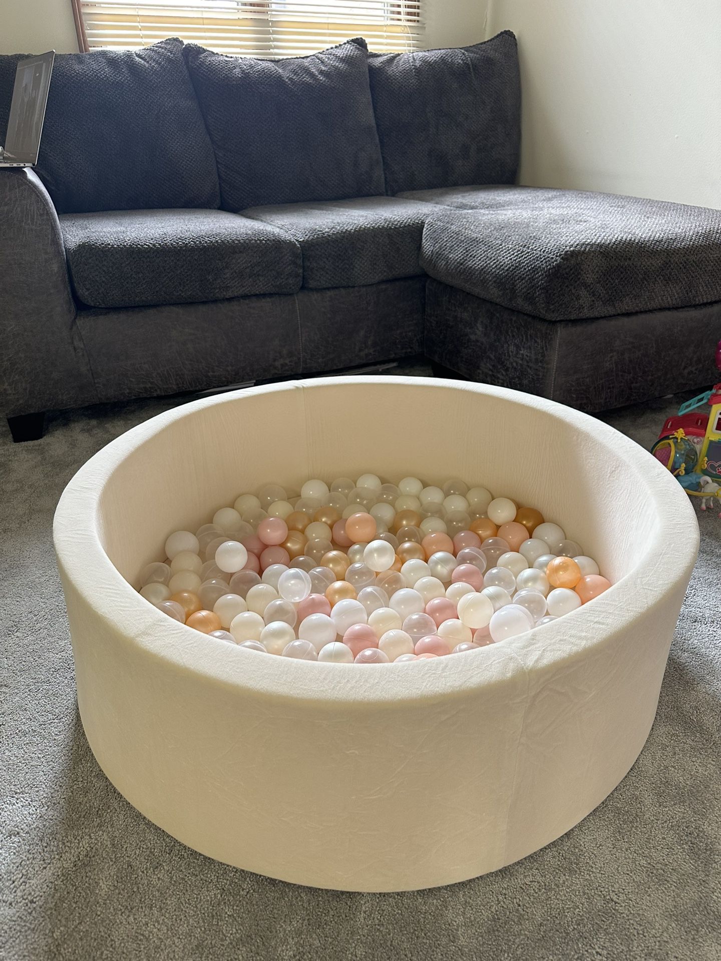 Kids Ball Pit With Balls