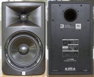 2 JBL 308 series 3