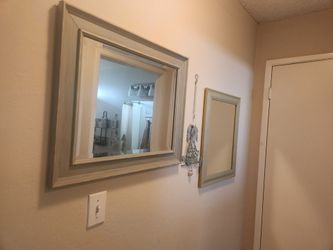 2 mirrors