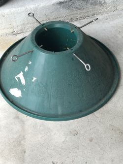 8 ft Christmas tree stand