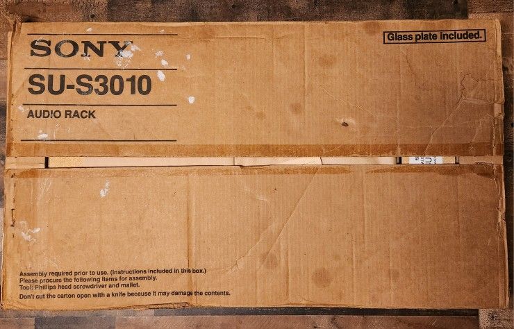 Vintage 90's Sony Audio Stereo Rack With Glass Door SU-S3010 1990 Model