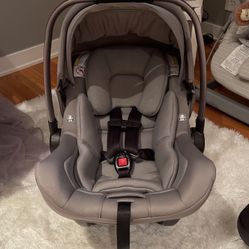 Nuna PIPA Lite LX Infant Car Seat & Base