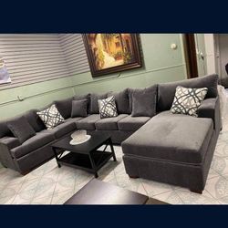 Grey 3 Piece Sectional ‼️take It Home With $39 Easy Approval ‼️