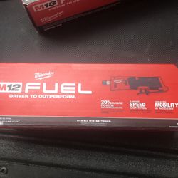 Milwaukee M12 FUEL 12V Lithium-Ion Brushless Cordless 1/4 in. Straight Die Grinder (Tool-Only)
