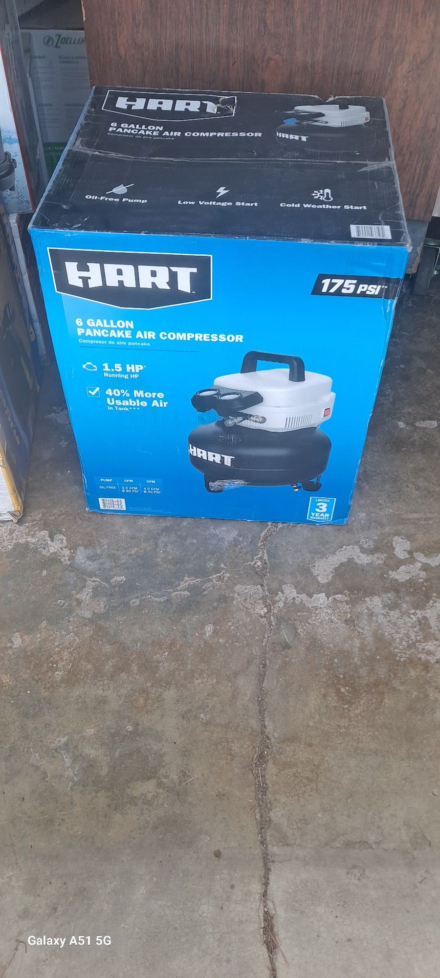 New Hart 6 Gallon Air Compressor
