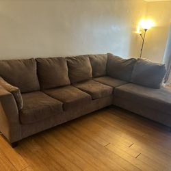 L Shape Couch (2 Piece)
