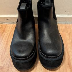 Black Uggs Platform Booties Size 9