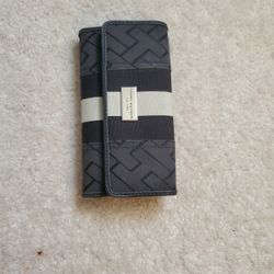 Tommy Hilfiger Used