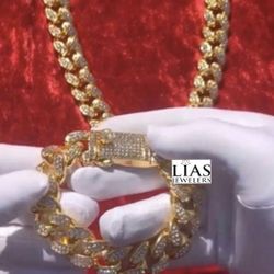 New 18k Yellow Gold Cuban Link Chain And Bracelet 