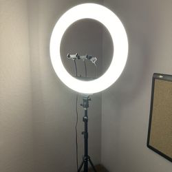 Ring Light w Stand 22inches And 3 Phone Holders