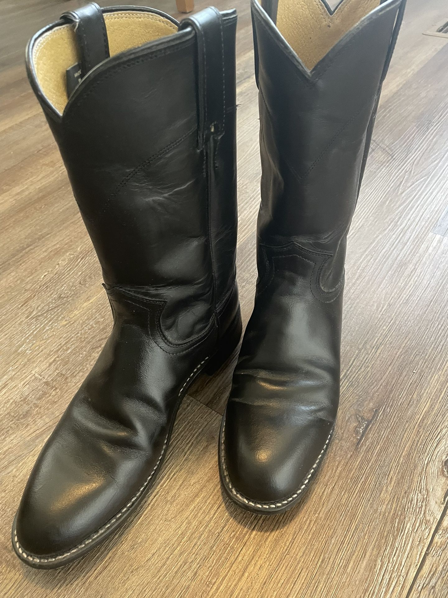 Women's Cowboy Boots Justin Roper1