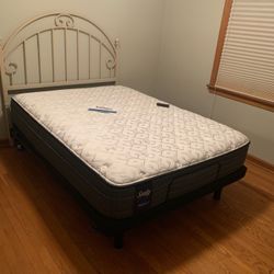 Remote Operated Adjustable Full/Double Bed - Tempur Sealy