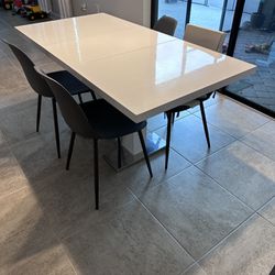 Dinning table + Chairs
