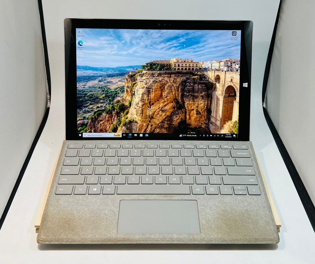 正規代理店経由 Surface Pro 3 Core-i7 8GB SSD 512GBサーフェス