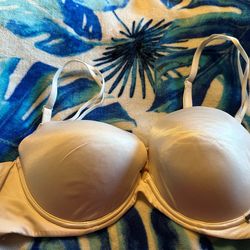 Victoria Secrets  Strapless  optional  38C