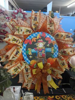 Fall Scarecrow Decorative Wreath