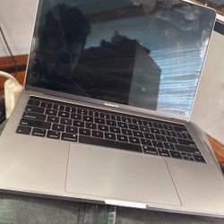 MacBook Pro 2019 A1989